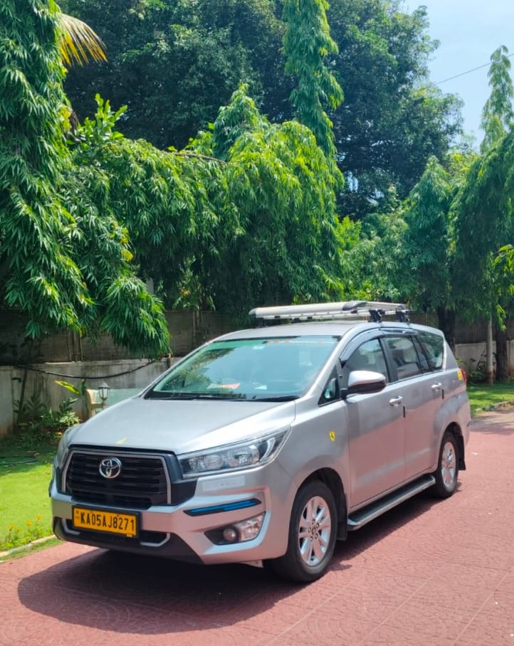 Innova Crysta
