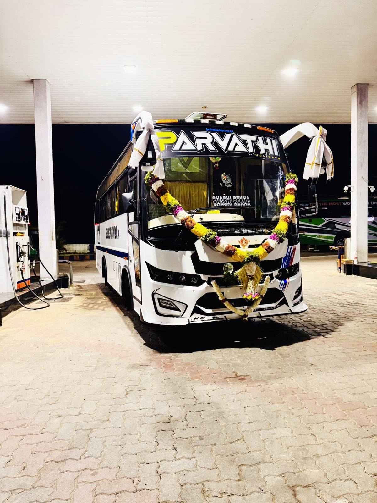 21 Seater Mini Bus AC